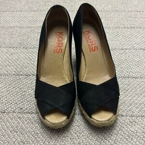 Michael Kors Black platform Espadrille sandals size 7.5